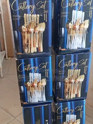 24 Pieces Silver Cutlery Set ( Spoons, Forks and Knives