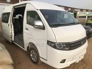 New Bus 2025 White