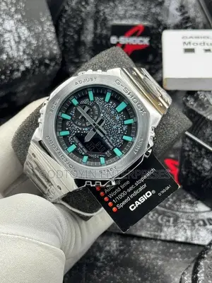CASIO G-Shock GM-B2100 “casiOak” -Limited “Galaxy” Edition