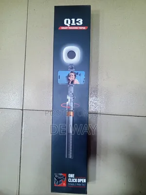 Q13 Smart Tracking Tripod With Two Light Inside