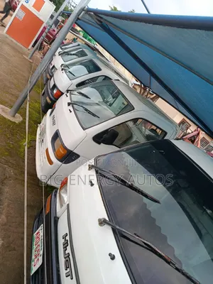 Daihatsu Hijet 2012 White