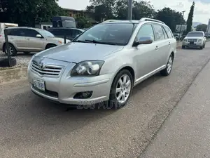 Toyota Avensis 1.8 VVTi 2008 Silver