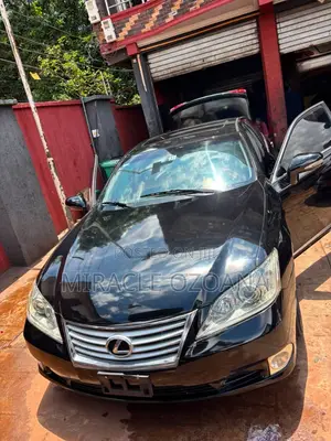 Lexus ES 2012 Black