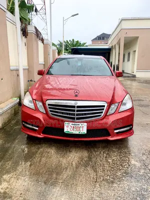 Mercedes-Benz E350 2012 Maroon