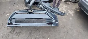 Complete Front Bumper Toyota Corolla 2017 Le Model