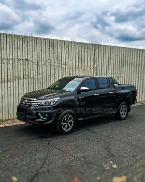 Toyota Hilux 2020 Black