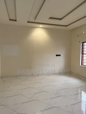 2bdrm Duplex in Okhuoromi Off, Benin City for rent
