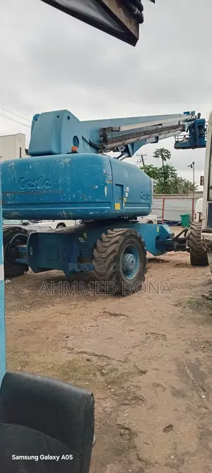 Manlift for Hire 40m
