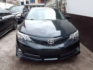 Toyota Camry 2012 Blue