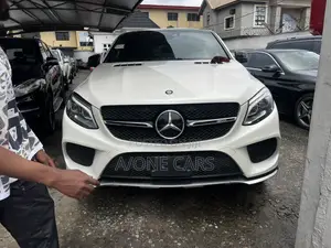Mercedes-Benz GLE-Class AMG GLE 43 4MATIC 2017 White