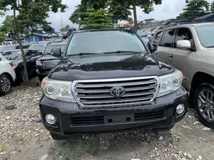 Toyota Land Cruiser 4.5 V8 GXR 2016 Black