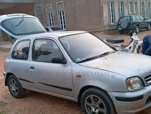 Nissan Micra 2000