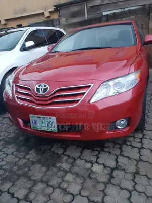 Toyota Camry SE 4dr Sedan (2.4L 4cyl 5A) 2009 Red