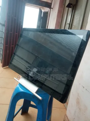 Clean and Designed 27 Inches Dell Monitor