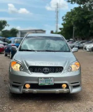 Toyota Matrix 2004