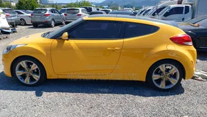 Hyundai Veloster Automatic 2012 Yellow