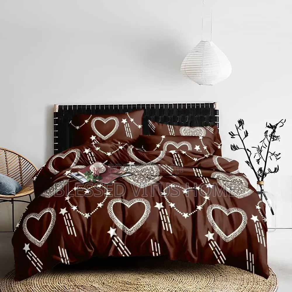SEO-Optimized Description Brown Heart Design Duvet Set