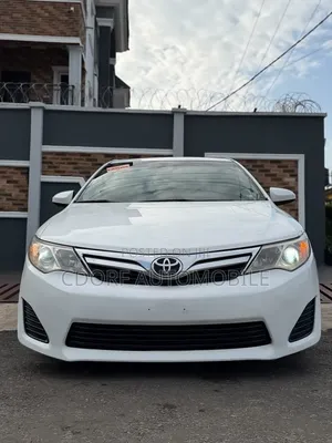 Toyota Camry 2013 White