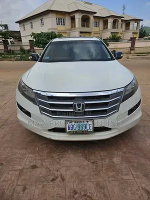 Honda Crosstour 2010 White