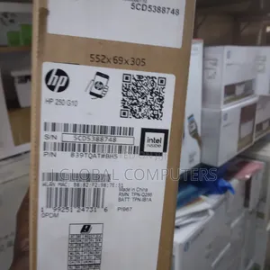 New Laptop HP 250 G10 8GB Intel Core i5 SSD 512GB