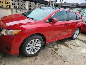 Toyota Venza 2015 Red