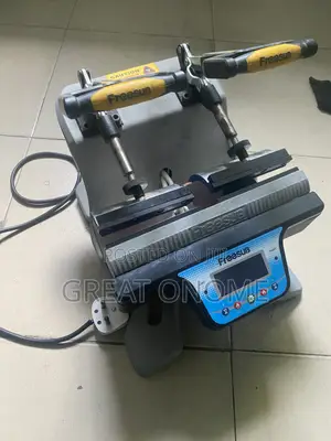 Cup Press Machine