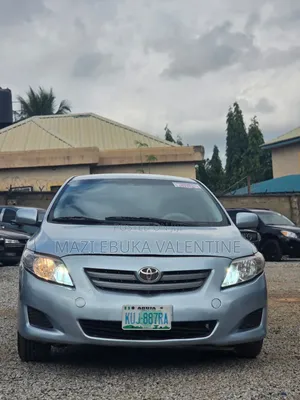 Toyota Corolla 2010 Blue