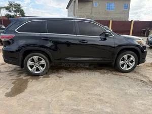 Toyota Highlander Limited 4dr SUV AWD (3.5L 6cyl 6A) 2015 Black