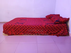4 by 6 12INCHI Bed