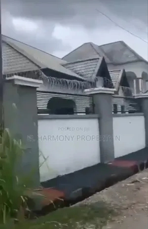 HOT 1,600sqm Land a Pole to Tarred Road at Alagbaka GRA at 90m C of O