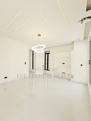 5bdrm Duplex in Lekki Phase 1 for sale