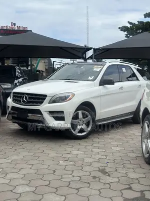 Mercedes-Benz M Class ML350 4MATIC 4dr SUV AWD (3.5L 6cyl 7A) 2015 White