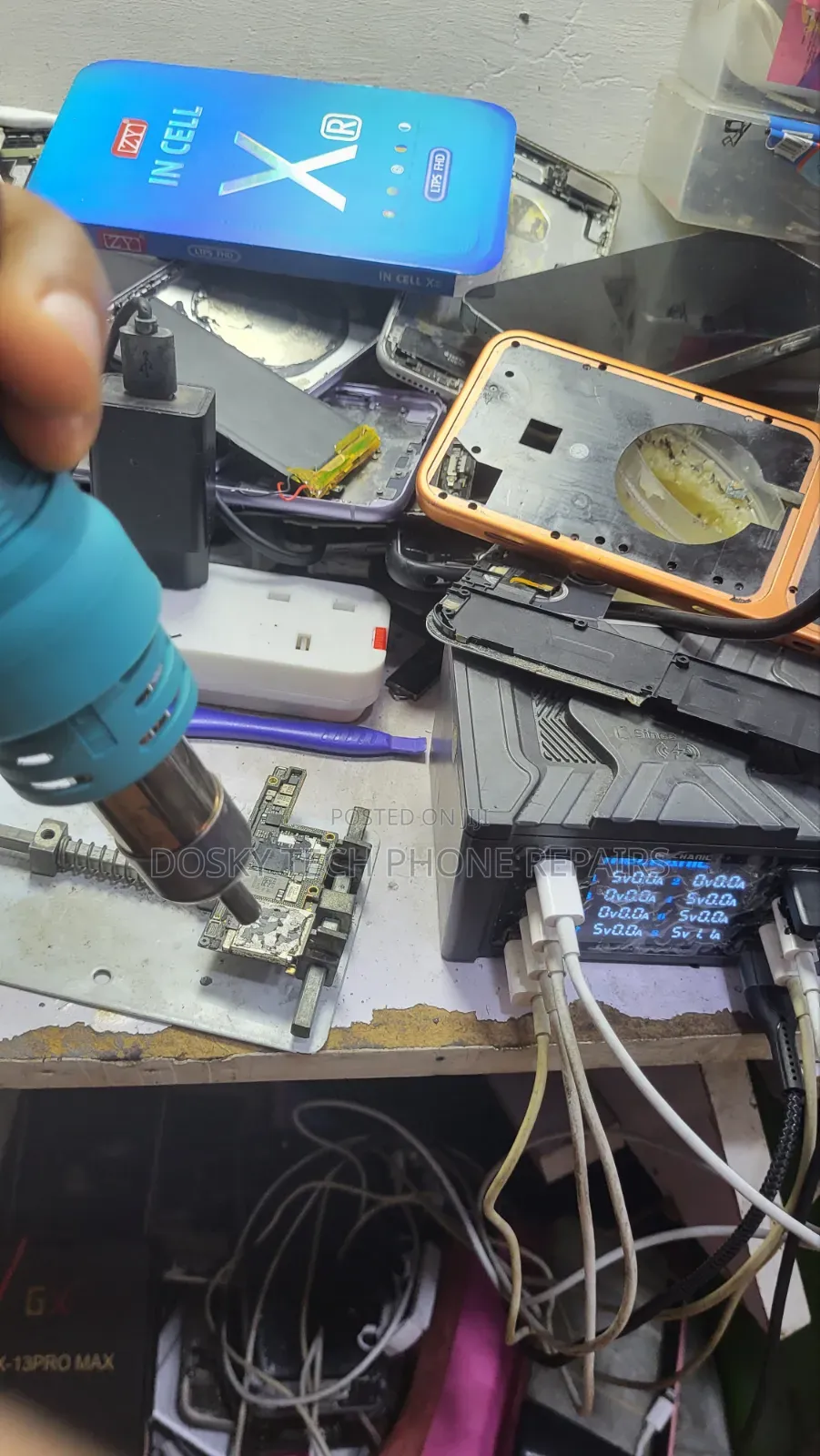 iPhone Engineer/Technician