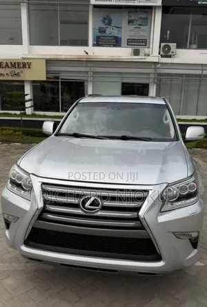 Lexus GX 2016 Silver