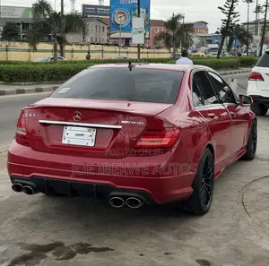 Mercedes-Benz C300 Sport 4Matic Sedan AWD (3.0L 6cyl 7A) 2012 Red