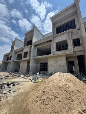 5bdrm Duplex in Maitama for sale