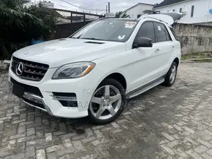 Mercedes-Benz M Class ML350 4dr SUV (3.5L 6cyl 7A) 2015 White