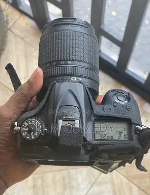 NikonD7200 With Two Strong Batteries, Battery Charger Also