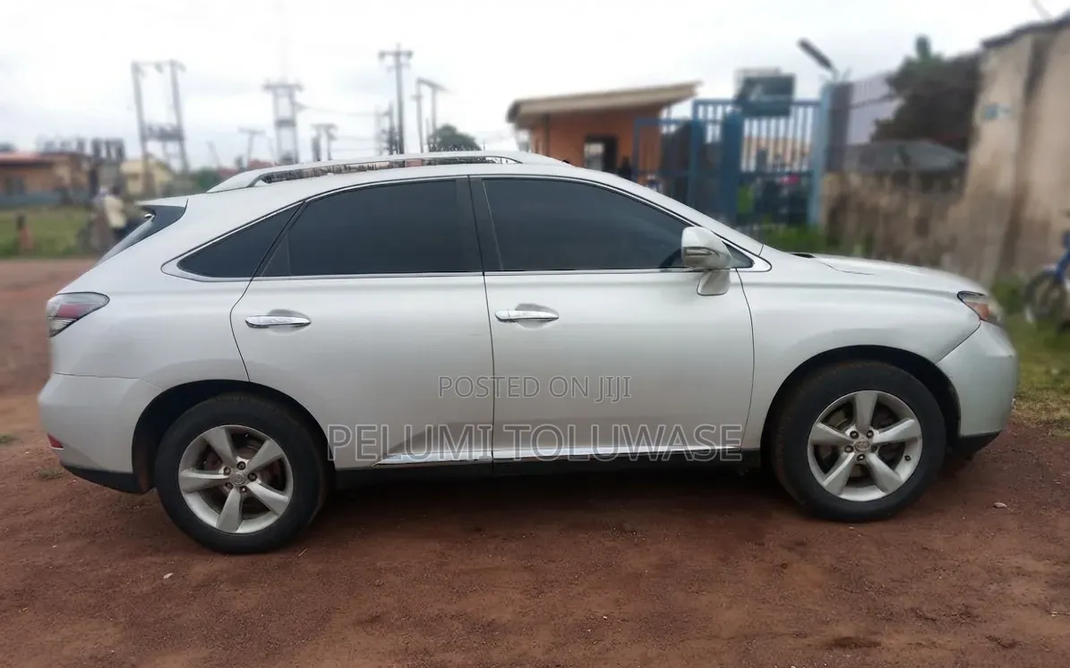 Lexus RX 2011 Silver