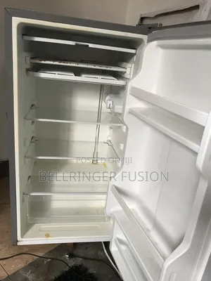 Scanfrost Refrigerator
