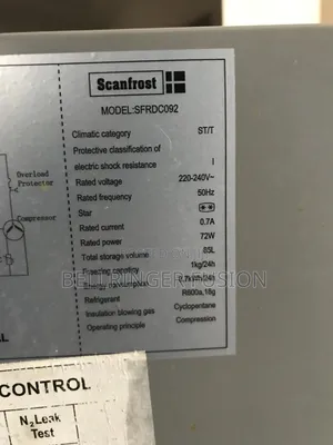 Scanfrost Refrigerator