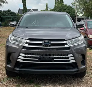 Toyota Highlander 2018 Gray