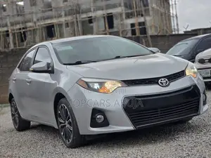 Toyota Corolla 2015 Silver