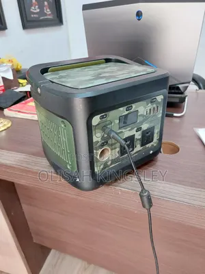 ​400W Portable Power Station – Camo Edition | AC USB Output