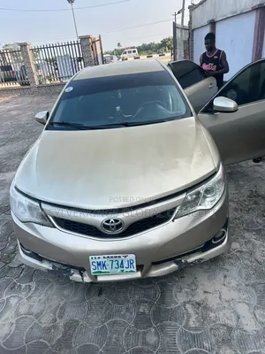 Toyota Camry 2012 Brown