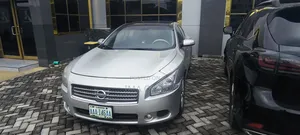 Nissan Maxima 3.5 SV 2010 Silver