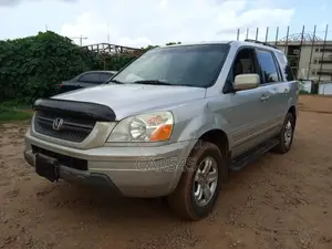 Honda Pilot 2004 Silver