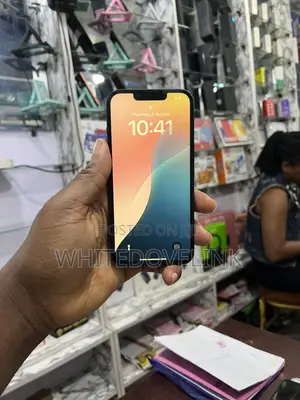 Apple iPhone 13 128 GB Green