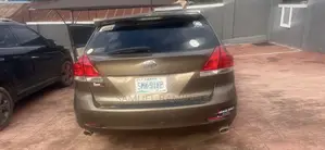 Toyota Venza V6 2011 Brown