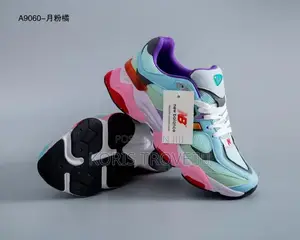 High Quality Sneakers